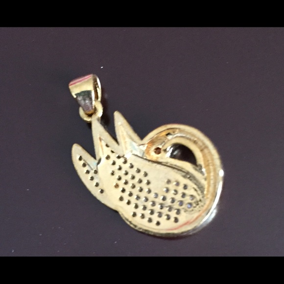 Pendent. - Picture 2 of 2